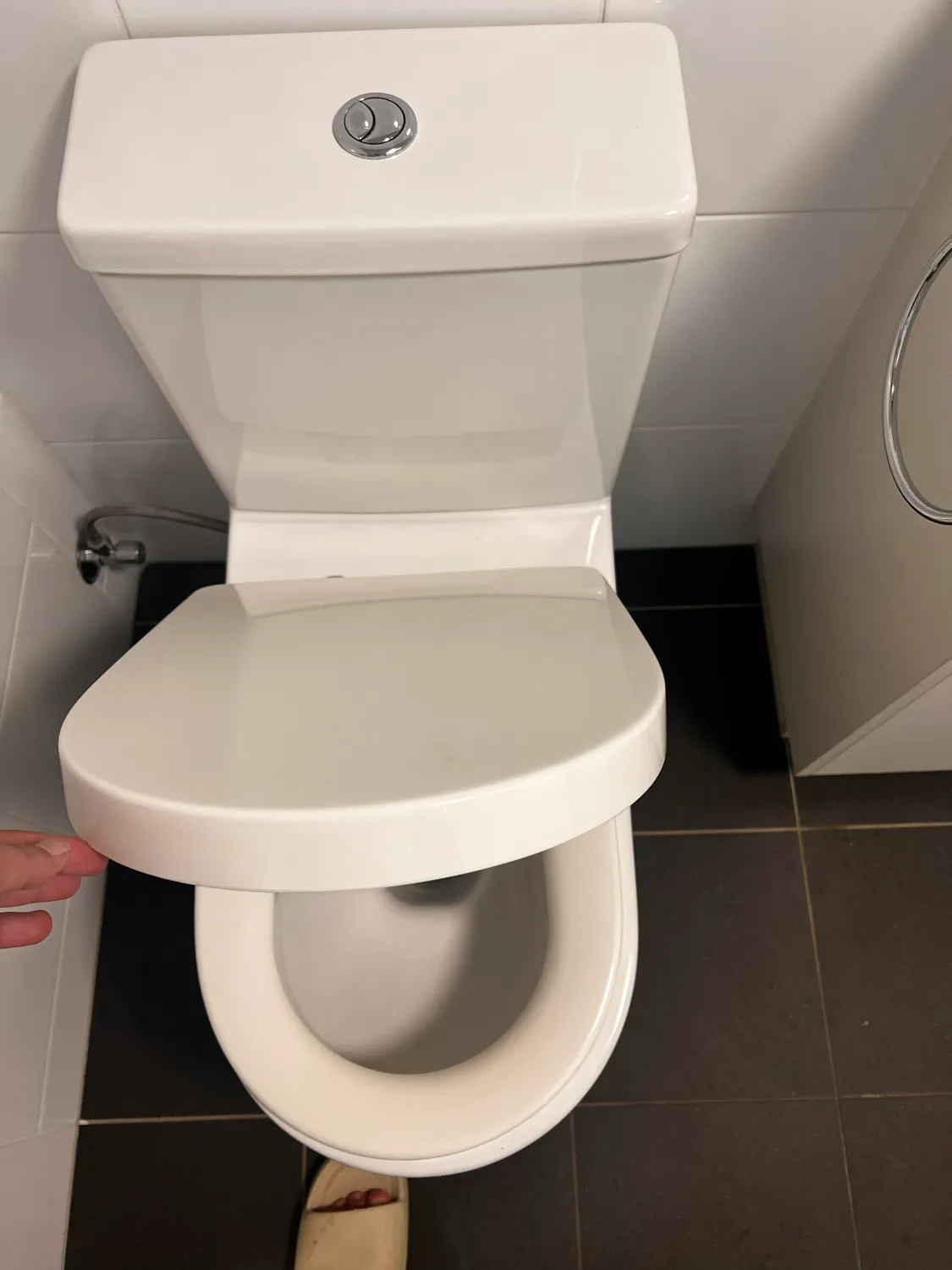 Living area before cleaning