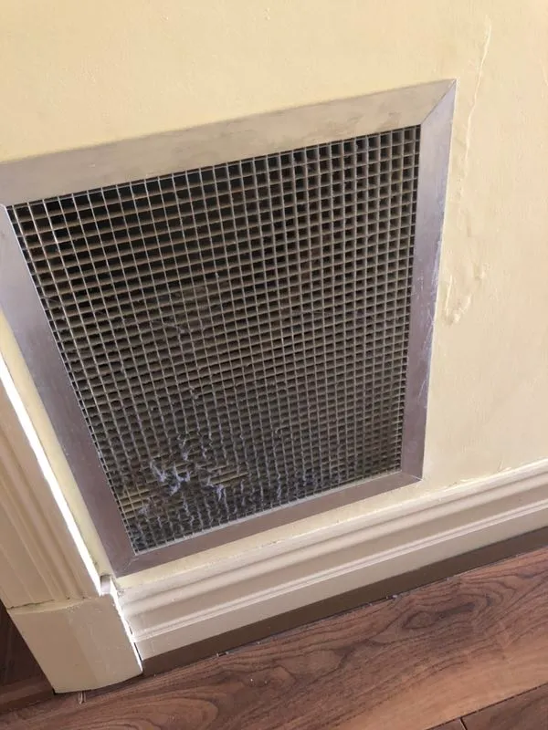 Air vent grille before cleaning