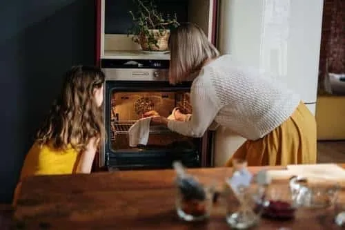 How to Clean an Oven: The Best Oven Cleaning Hacks
